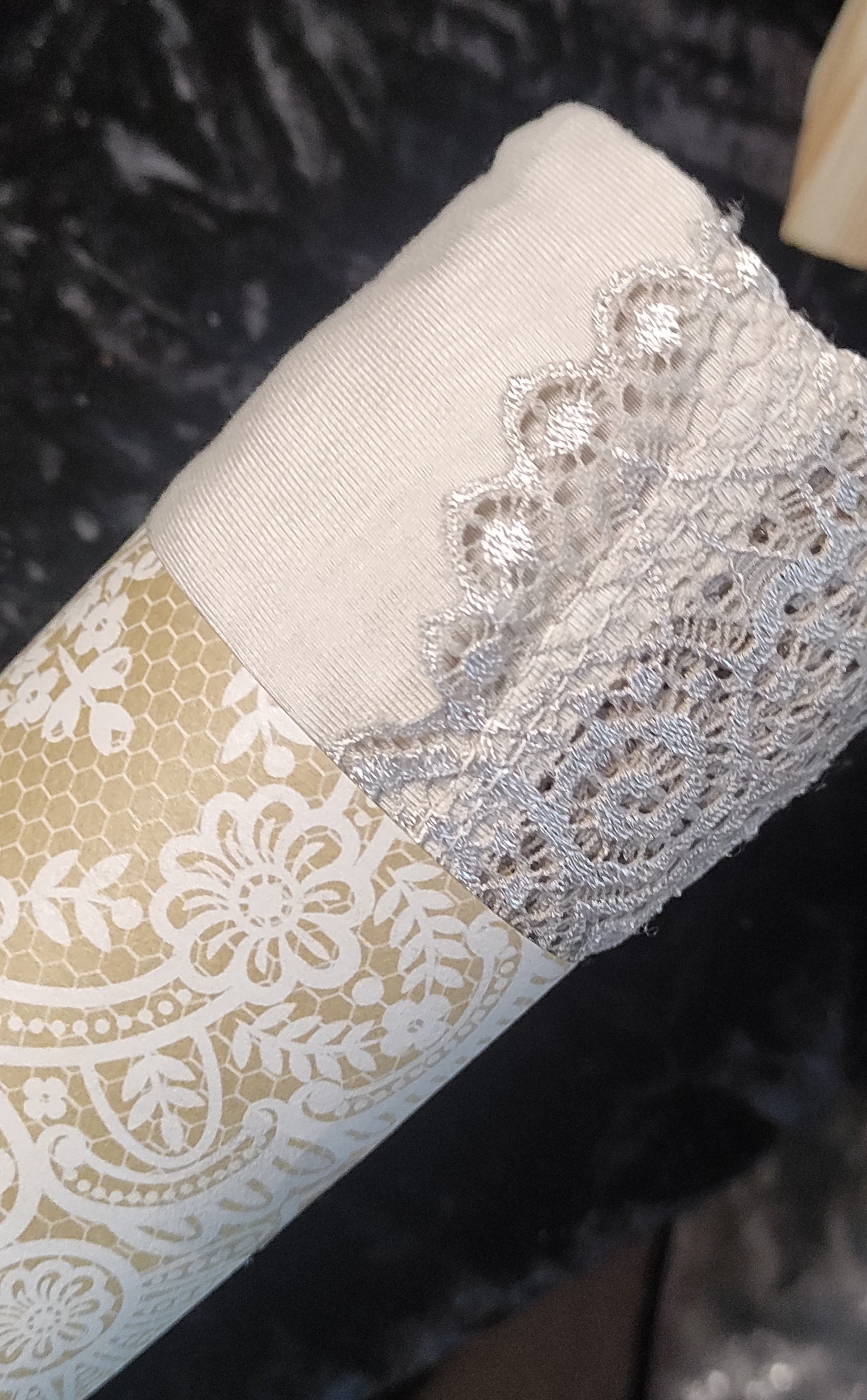 Le Rouleau Sous-Pull Dentelle